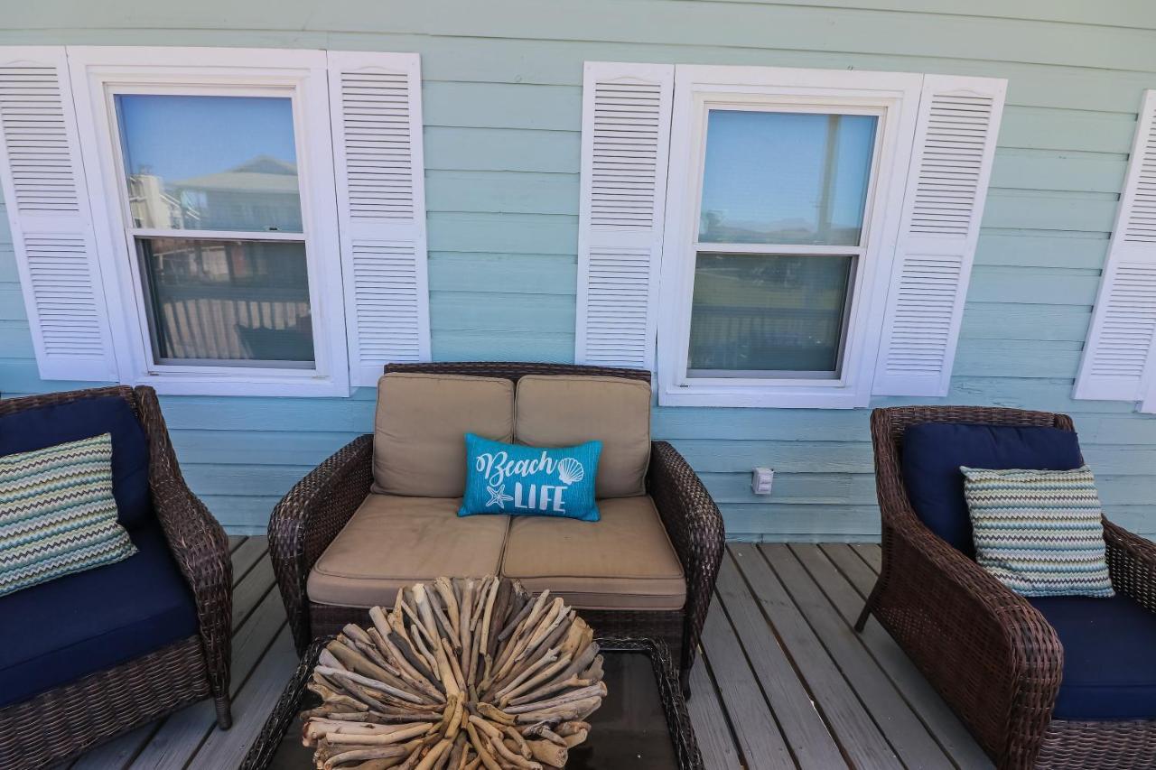 One-Of-A-Kind Beach Home With Lounge Bar Game Room Galveston Buitenkant foto