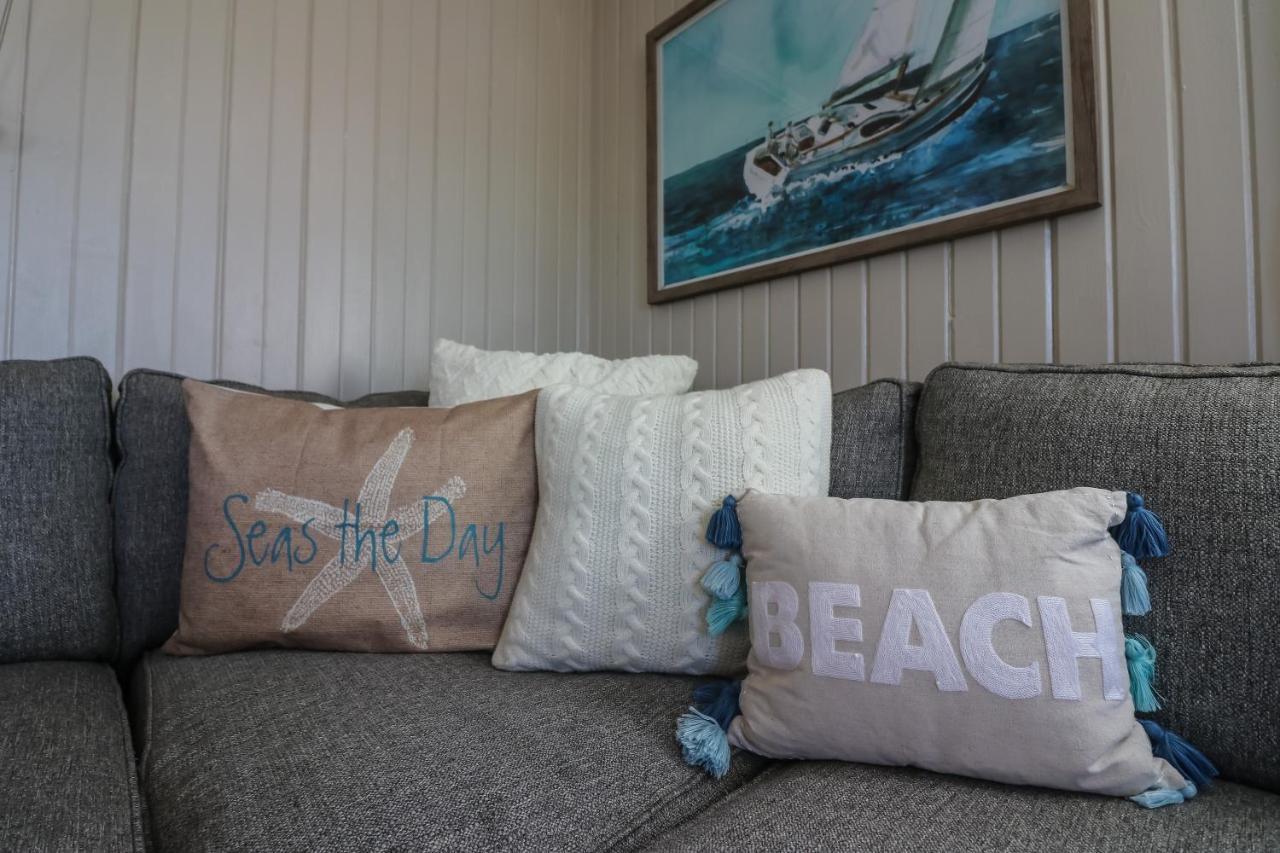 One-Of-A-Kind Beach Home With Lounge Bar Game Room Galveston Buitenkant foto