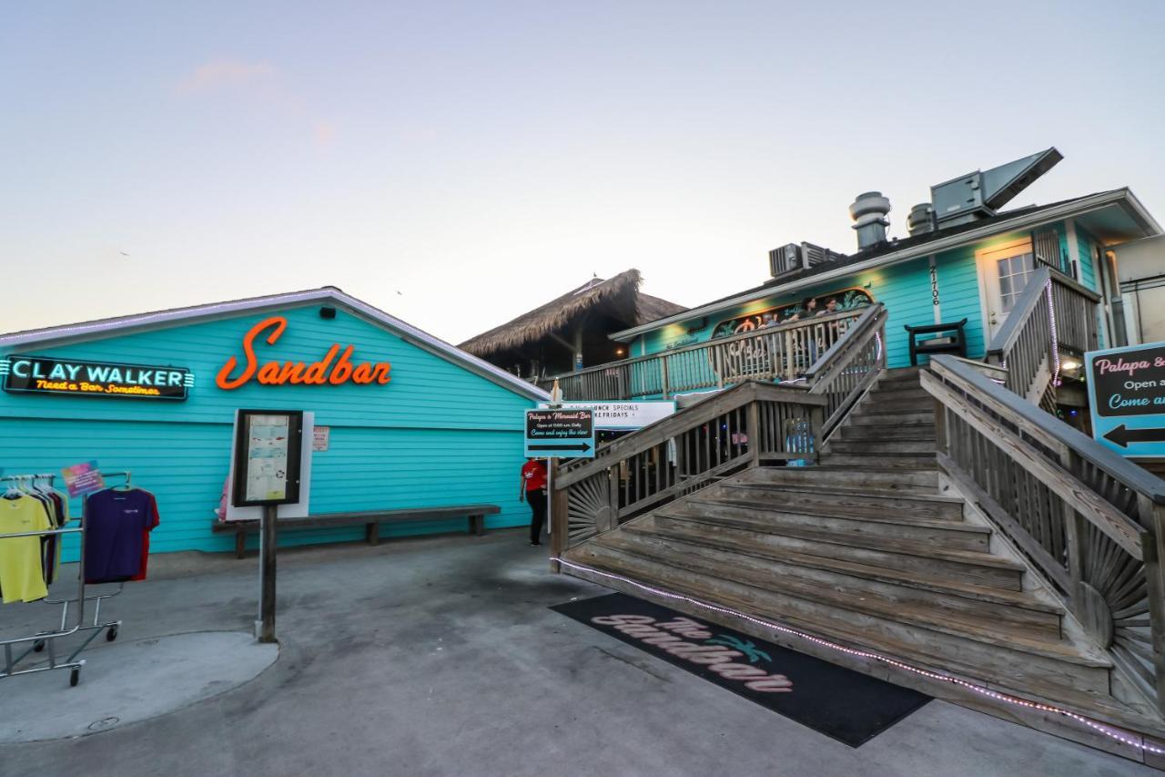 One-Of-A-Kind Beach Home With Lounge Bar Game Room Galveston Buitenkant foto
