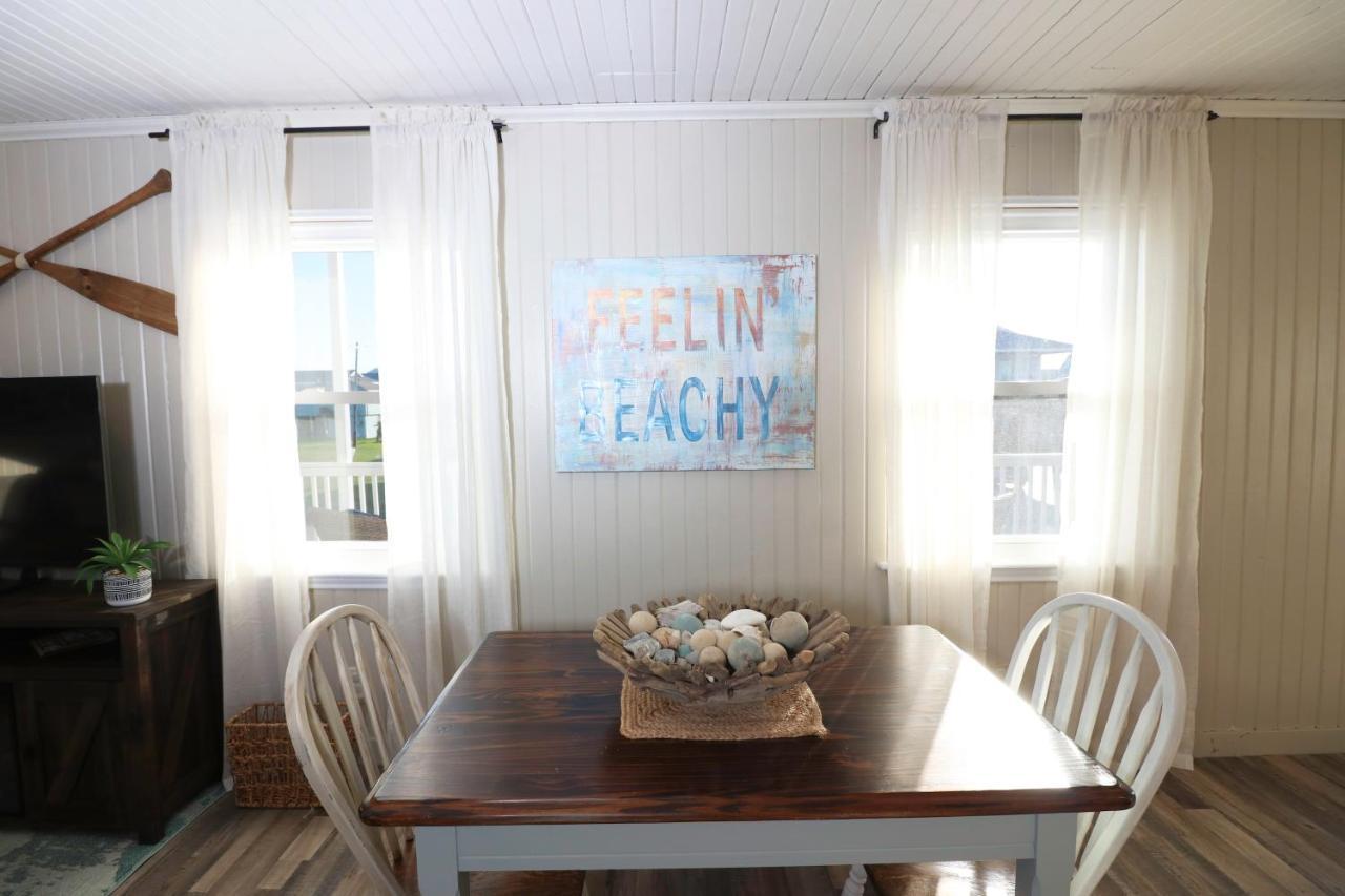 One-Of-A-Kind Beach Home With Lounge Bar Game Room Galveston Buitenkant foto